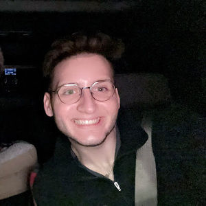 Meet your Posher, Carson